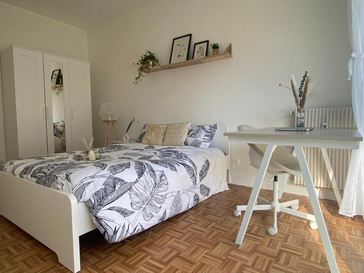 Confort & Elegance En Ville Avec Parking Gratuit Льо Ман Екстериор снимка
