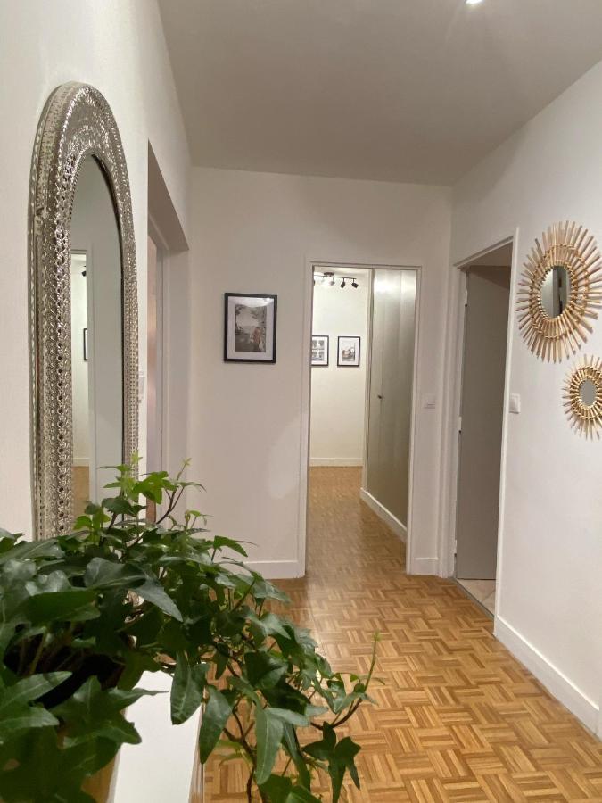 Confort & Elegance En Ville Avec Parking Gratuit Льо Ман Екстериор снимка